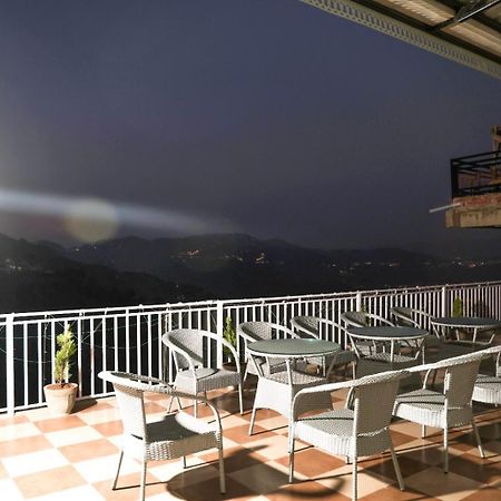 Hotel Mountain Shadow Kasauli Exteriér fotografie